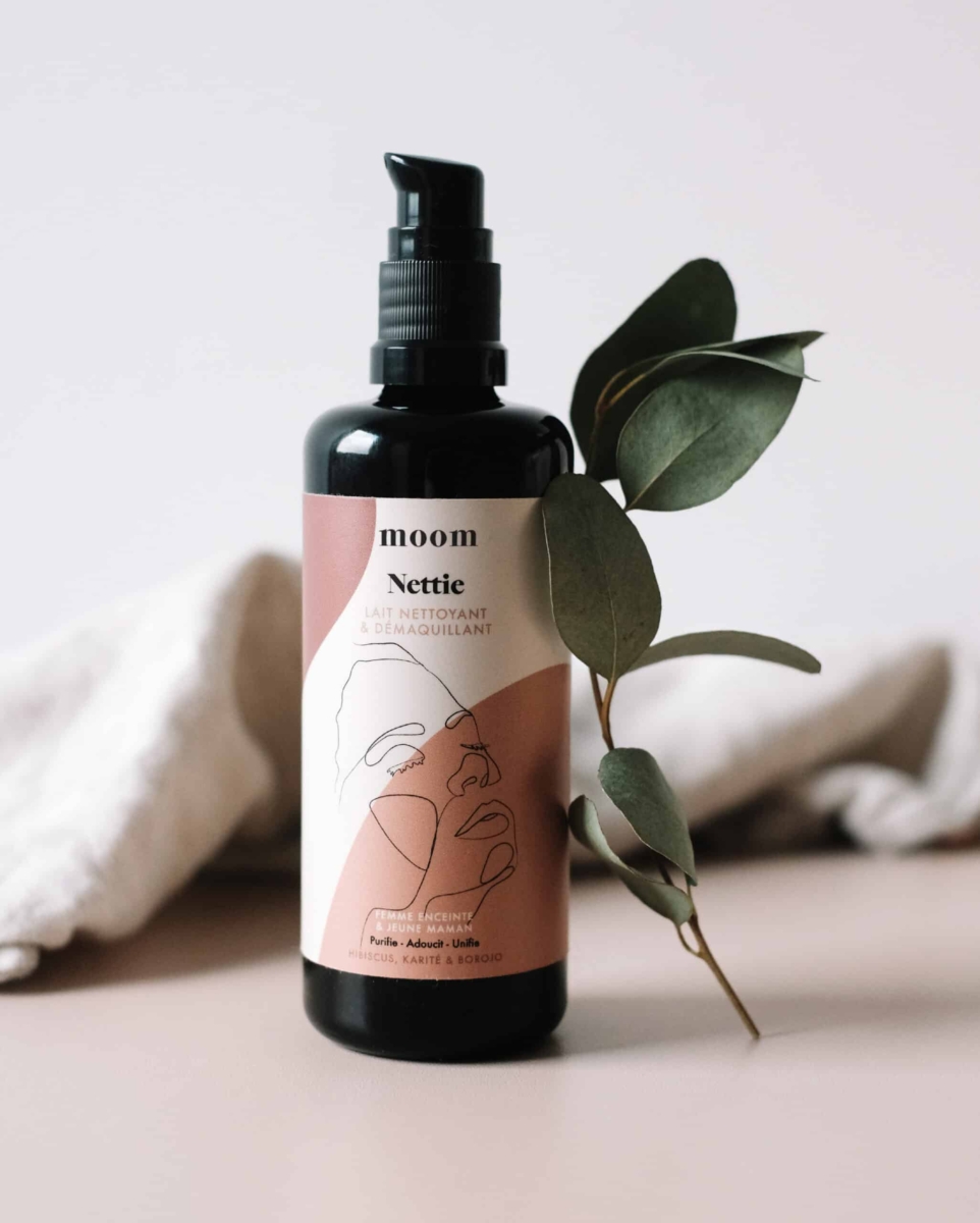 lait nettoyant demaquillant bio compatible grossesse allaitement sans perturbateurs endocriniens scaled