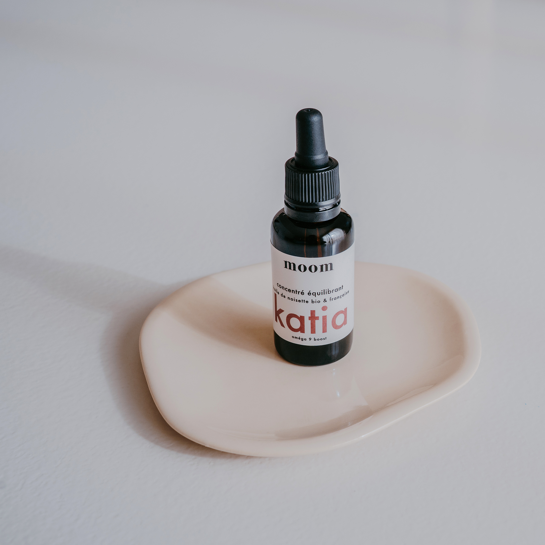 huile de noisette bio francaise equilibrante katia huile de noisette bio francaise equilibrante katia