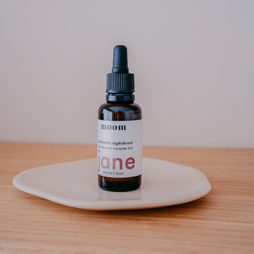 huile de rose musquee bio vitamine C boost moom skincare